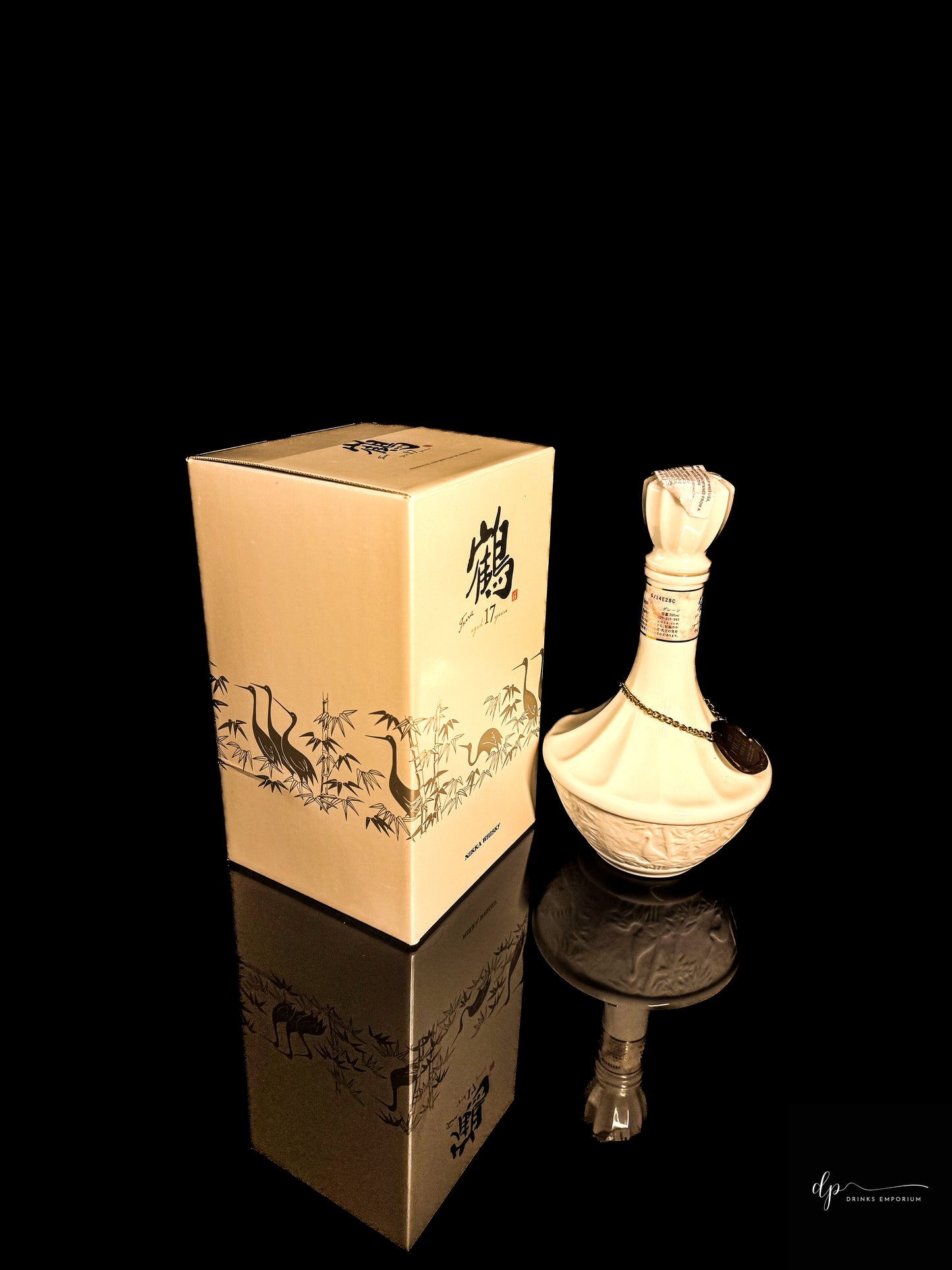 Nikka Tsuru Whisky Aged 17 Years Old Ceramic