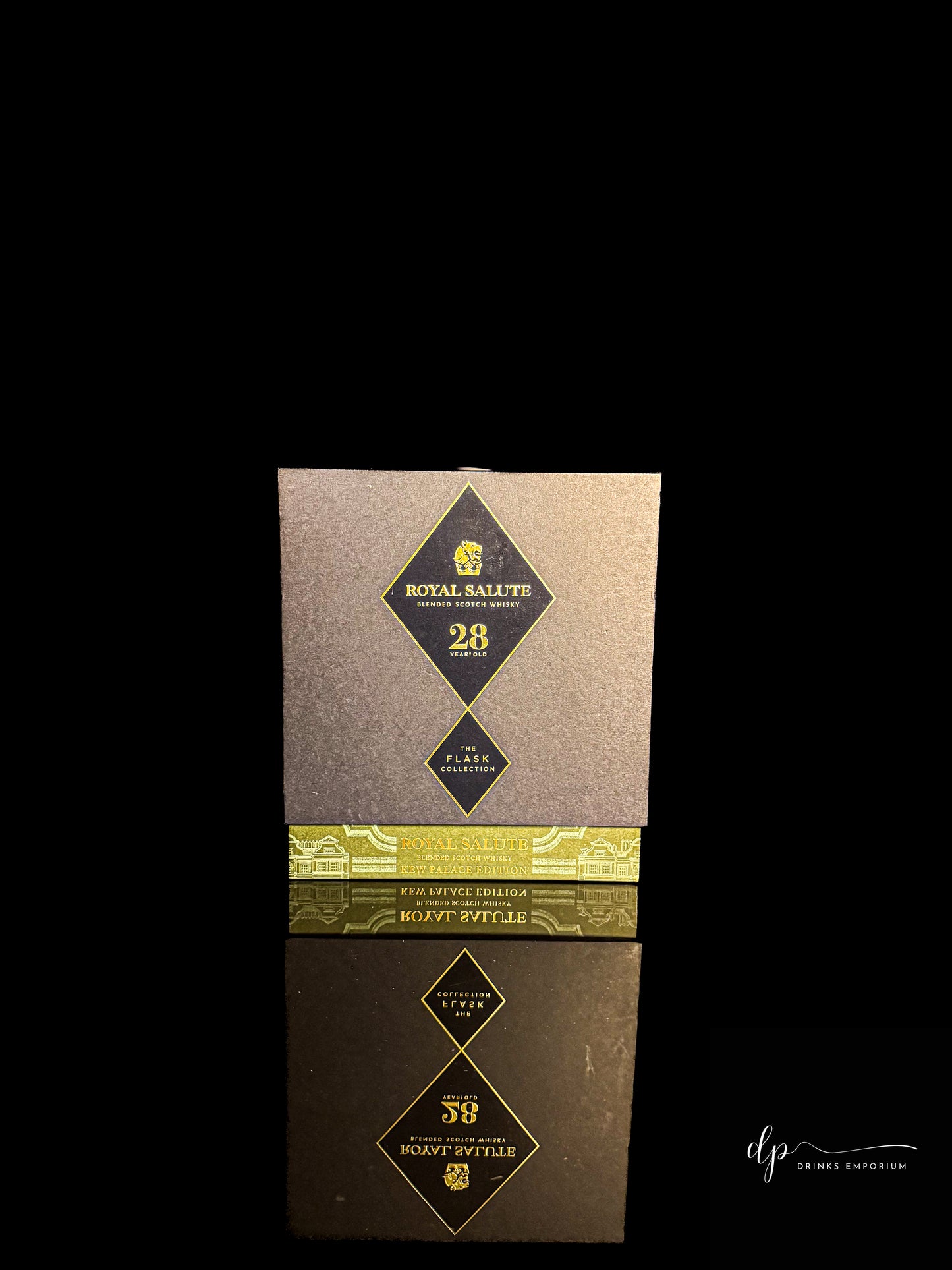 Royal Salute 28 Years Old - The Flask Collection, New Palace Edition